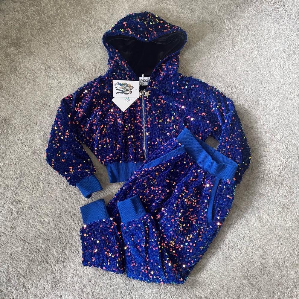 NWT Lola + The Boys Midnight Magic Sequin Set